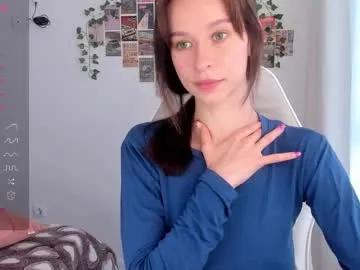 _alissaa_ — show boobs [19 tokens left] 100tk=100sek    #skinny  #hair #daddy #bigpussylips