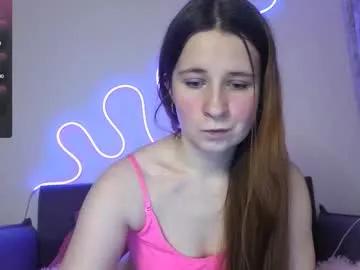 _kylle_ — Flash nipples [59 tokens left] Hey!I'd be happy to play with you and show you what I can do. #redhead #tease #dirtytalk #bigass #squirt