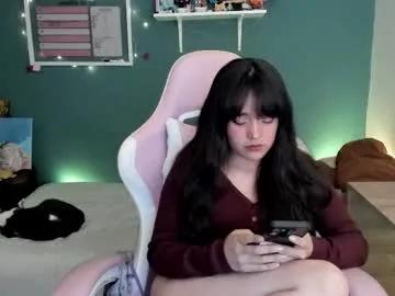 _moon_cake_ — Hey!  Im back ;) a #teen  #petite and #latina with #smallboobs #lovense - Goal:  Play boobs  [77 tokens left]