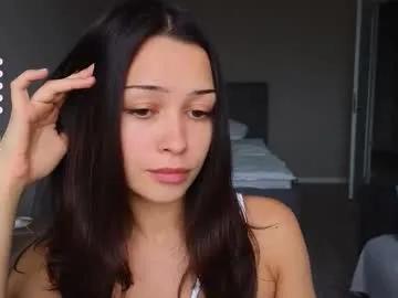 a_p_p_l_e on Chaturbate 