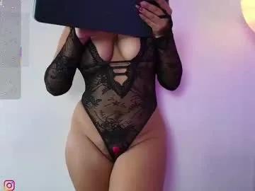 abby_raschell — GOAL: show ass [3 tokens remaining] Welcome to my room! #latina  #curvy  #natural #milk #bigboobs