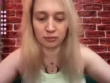 citrusblissss — GOAL: I kiss my butt^^ [66 tokens remaining] Welcome to my room! #c2c #teen #blonde #nonude #pvt #feet #joi #lingerie #teasing