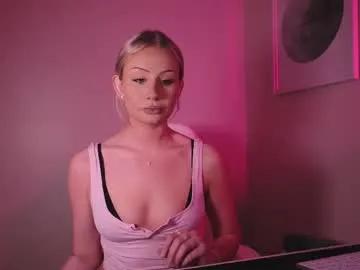 daisyy888 — GOAL: bra and panties only [1111 tokens remaining] Hi so glad to have u here!!! come say hi :) #blonde #natural #tall #18 #new