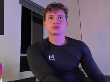 derekolsen_ — Show Butt [120 tokens left] Hey guys, perfect day to have fun! #bigdick #lovense #young #new #cum