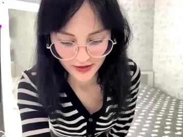 dodiebabikian — GOAL: oil on my tits [106 tokens remaining]  Hi, I'm Annie. Let's have fun with my toy (Domi) together -- be kind, say hi & don't forget to follow!  #18 #teen #lovense #natural #smalltits
