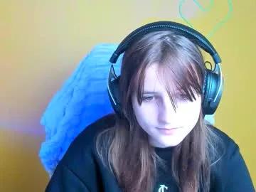 evie_leee — GOAL: Welcome to CB [19 tokens remaining] Welcome to my room! #new #teen #shy #cute #18