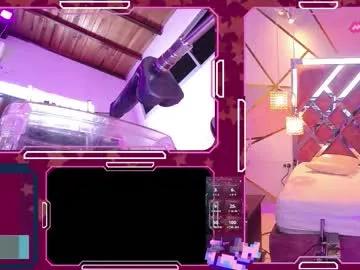 haileyreid_ — Shake my ass and make my pussy drips - Goal: Control x3 minutes [693 tokens left] #fuckmachine #bigass #18 #squirt #redhead