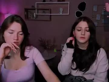helli_belli on Chaturbate 
