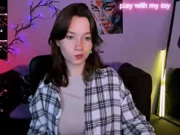 helli_belli — GOAL: boobs teasing [46 tokens remaining] Welcome to my room! #18 #teen #skinny #shy #pvt