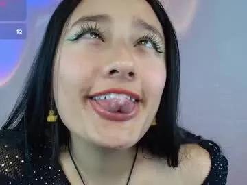 hinata_21_ — GOAL: suckyourdick [78 tokens remaining] i am back !!! #feet #french #ahegao #submissive #saliva