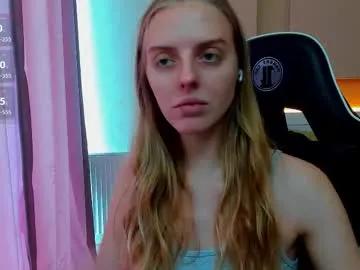 jam_cream — Goal:  tits close to cam #bignipples #bigpussylips #natural #shaved - Next Goal: caress tits