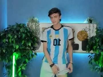 john_weasley — (   )  Fountain of hot cum  #gay #cum #twink #men [396 tokens remaining]