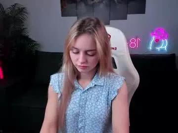 joyce_shinne — breast massage #18 #teen #smalltits #shy #new  [0 tokens remaining]