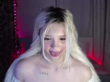kttyemiow__ on Chaturbate 