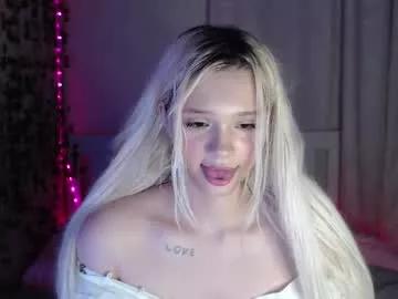 kttyemiow__ on Chaturbate 