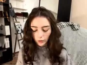 leahduran — change outfit  #18 #shy #new #cute #skinny [44 tokens remaining]