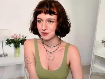 leelooyolo on Chaturbate 