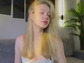 lililok101 — GOAL  :   eye contact and tongue teasing     Hi, this is my third day here. Read the description to learn more about me!!!    #blonde #natural  #18 #german #hairy [18 tokens remaining]