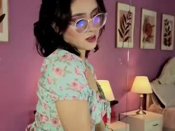 lillianderson — GOAL: OIL TITS [61 tokens remaining]  