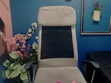 littleindianmilf on Chaturbate 