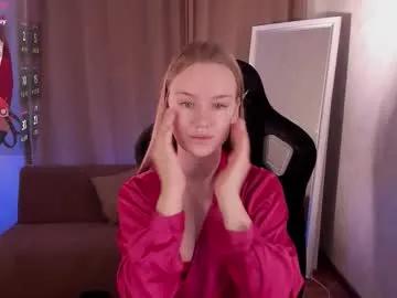 lucyshaw — Welcome to my room! Feel at home with Lucy  - Goal: toy control 2 min [47 tokens left] #18 #teen #shy #young #blonde