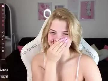 maya_blonde18 on Chaturbate 