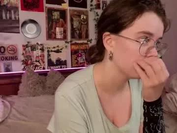 meganblewett — GOAL: suck finger [66 tokens remaining] Hey Hey Im Alice! I back! #natural #mistress #new #18 #boobs #shy #teen