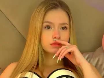 milanabalmain — Goal: dance #18 #shy #NATURAL #cute #blonde - Next Goal: 