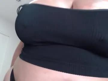 mileyhudson — Bounce + Suck nipples [58 tokens left]  let's play with my Boobs  #BBW  #bigboobs #bigass  #oil #ridedildo #spit #goals 