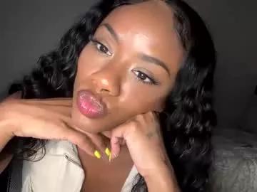 nanneyrose on Chaturbate 