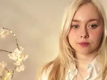 odelynbrower — GOAL: hey my sweetie [10 tokens remaining] Welcome to my room! #lovense #teen #18 #blonde #young