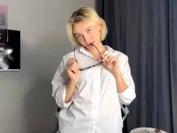 paztumminello — Goal -  Suck dildo like your dick, so deep...  My name is Lola #squirt #18 #shy #teen #lovense [437 tokens remaining]