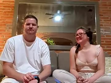 peachespunkins — Goal 1 : Change Outfits (289 tokens remaining)