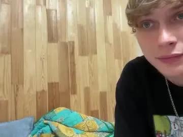 pussymoneywet — TOPLESS AND PLAY TITS [150 tokens left] #18 #squirt # #teen #natural