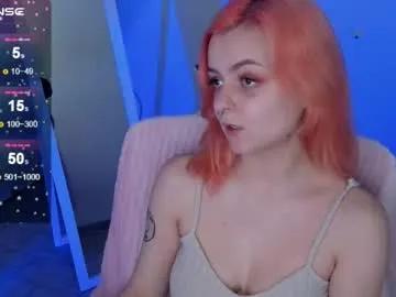 red_bestie_ — GOAL: take off t-shirt [1558 tokens remaining] Toy control 10min-200tknmy fav patterns: 38 101 160 301 #redhead #18 #shy #hot #sexy