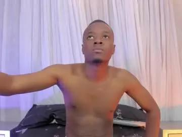 ronny_and_sophia on Chaturbate 