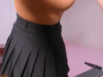 sarasweet_4 on Chaturbate 