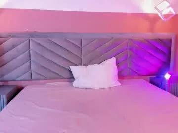 sharol_gil — GOAL: Show Boobs+ Oil [54 tokens remaining] Discover every corner of my body  #petite #pantyhose #skinny #smalltits #18