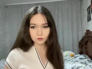st_annia — Goal:  help me take off my t-shirt : Hi, I`m Yuna, and I`m #new here #18 #asian #teen #cute [76 tokens remaining]
