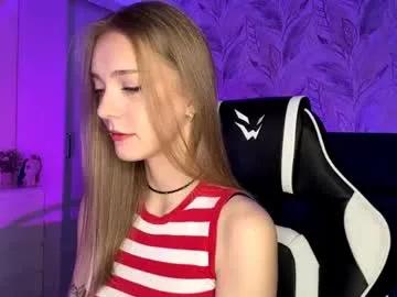 susyschuerholz — Goal tease with my shirt Hi, my name is Eva, I'm 18yoI hope for your supp  #new #shy #18 #skinny #smalltits [42 tokens remaining]