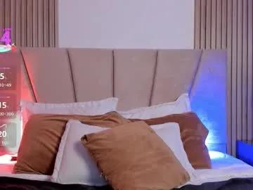 victoria_beaumont — GOAL: A delicious blowjob + saliva [47 tokens remaining] I'm back to play with you, my tits are for you #saliva #flexible #latina #bigboobs #blowjob