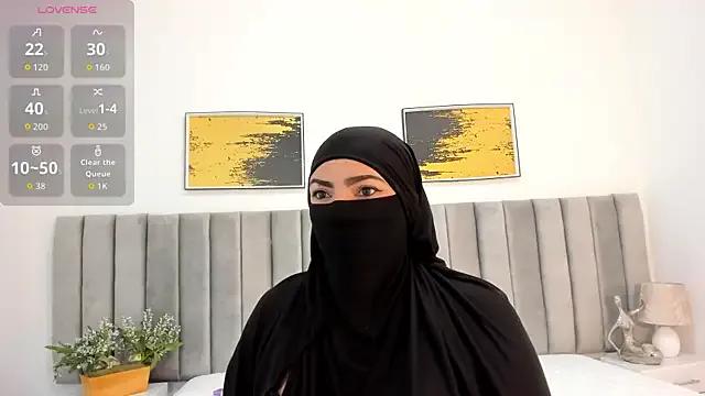 _naylaa_ — LET ME SEE YOUR FEET + POSITION DOGGY