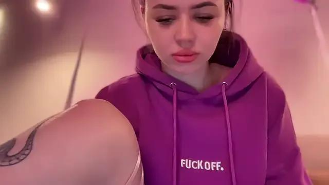 AlmaryKim on StripChat 