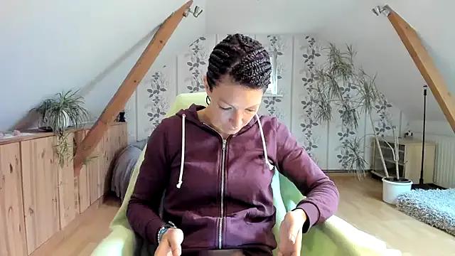 Axunamun — show boobs