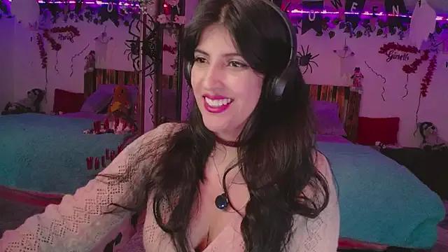 azahar__ziiz on StripChat 