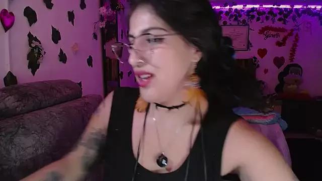 azahar__ziiz on StripChat 