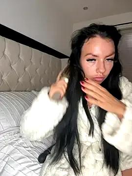 BELLABLACKXUK — 3 min control naked to LT