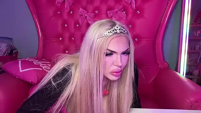 bimbotwerkqueen on StripChat 