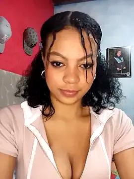 BlakeandRouse — Romantic kiss