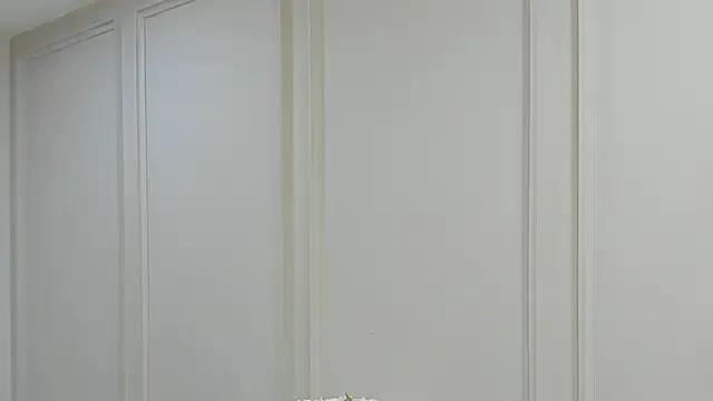 CharlotteBrownn_ — two fingers inside my pussy